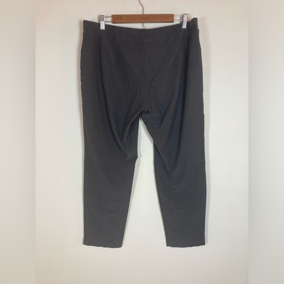 Eileen Fisher Pants XL Gray/Black Straight Leg Ponte Knit Pull On Crop - Picture 4 of 6
